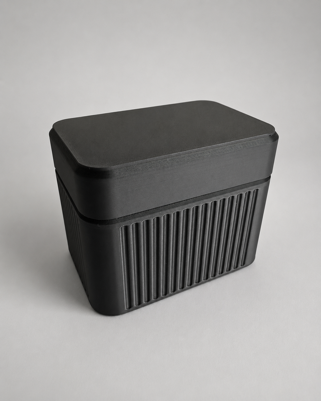 Closed black 6-vial Lone Mountain 3D storage case